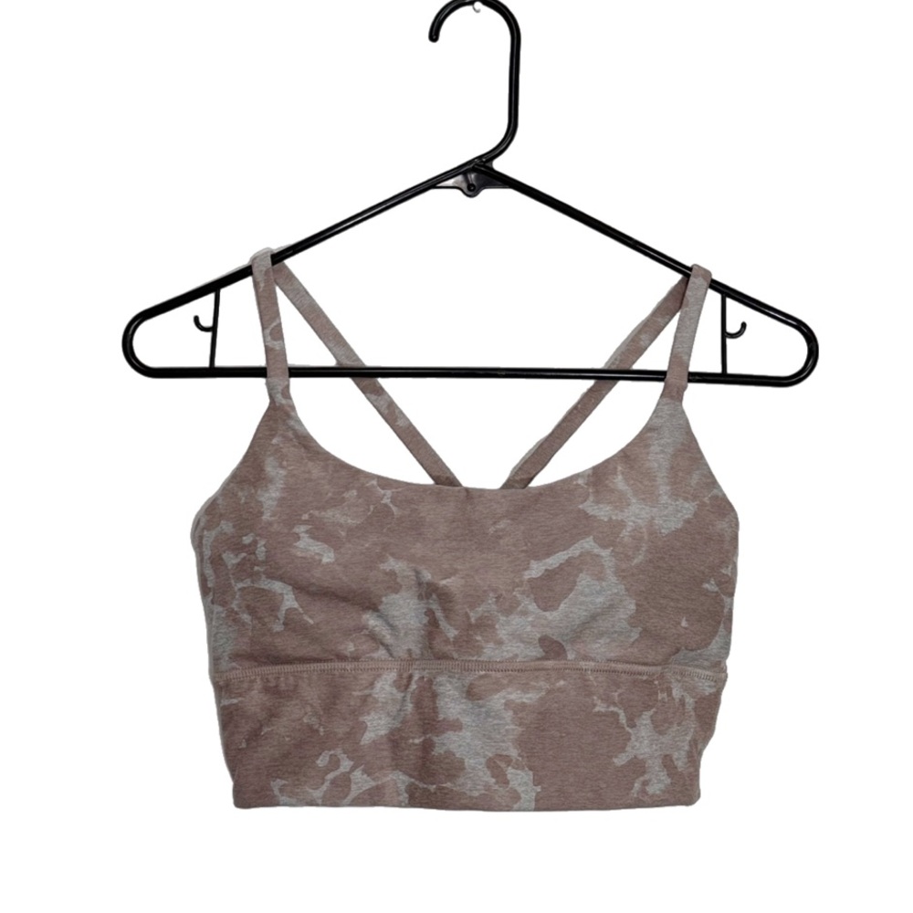 Vuori Long Line Elevation Sports Bra, Dogwood Mauve Pink Camo size M